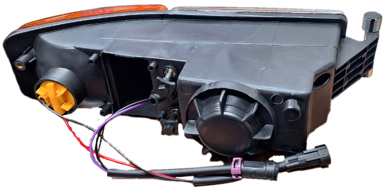 چراغ ترکیبی آمیکو